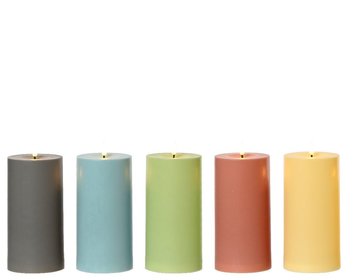 Candela LED H.17 D.10 Mix Colore Kaemingk - Decorazione Colorata per Atmosfere Uniche Candela LED H.17 D.10 Mix Colore Kaemingk - Decorazione Colorata per Atmosfere Uniche